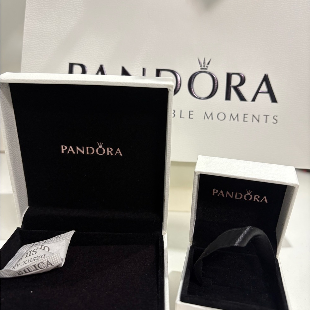 Pandora White Gift Box Set - Picture 6 of 6